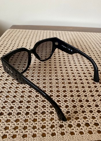 Vogue Siyah Güneş Gözlüğü - Görsel 5