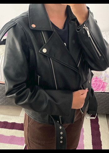 40 Beden Kadın Siyah Biker Deri Ceket