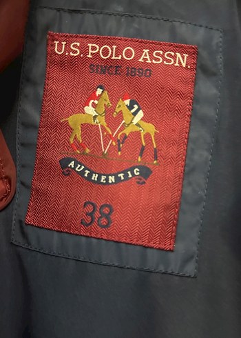 Düğmeli Bordo Kadın Yelek - Görsel 3