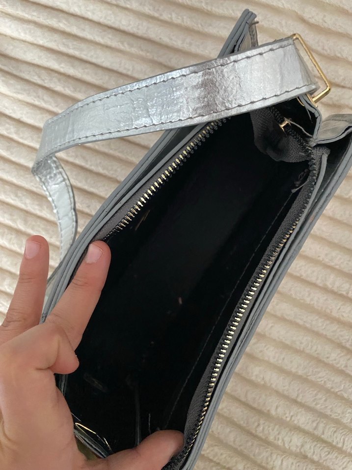 Gri Deri Kadın Çanta - Görsel 3