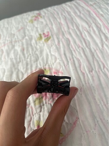  Beden Hotwheels bugatti bolide sarı