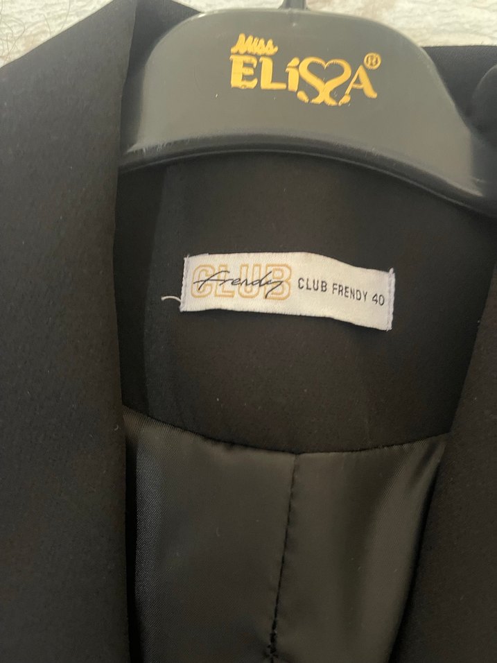 Siyah Düğmeli Kadın Blazer Ceket - Görsel 2