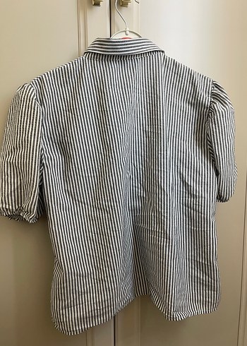 Düğmeli, Zebra Desenli Kısa Kollu Gri Kadın Gömlek - Görsel 2