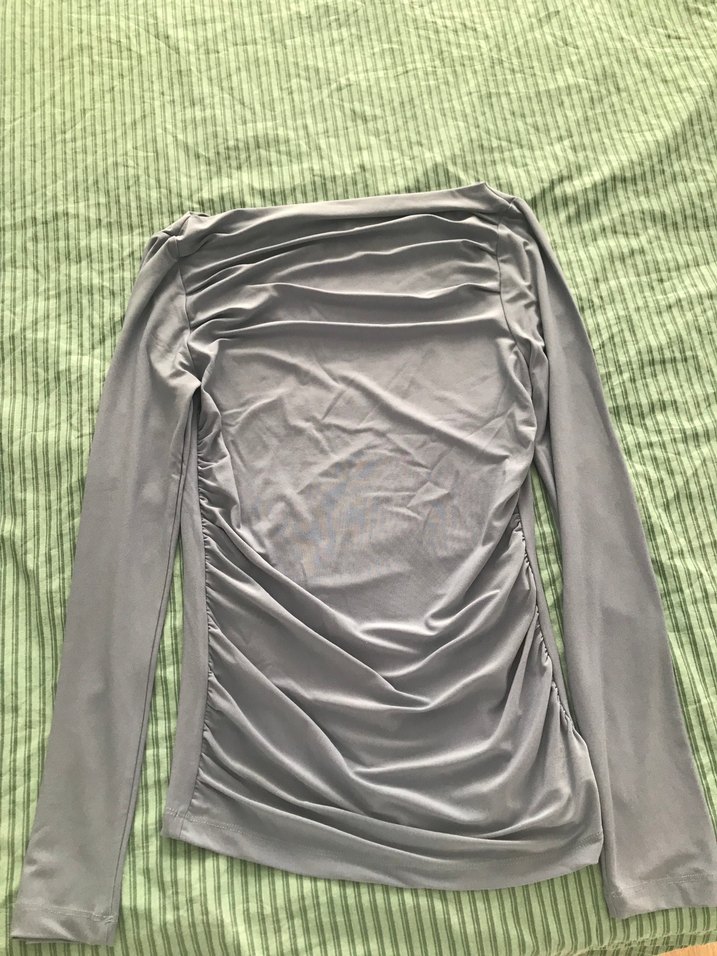 Gri Drapeli Uzun Kollu Kadın Bluz - Görsel 2