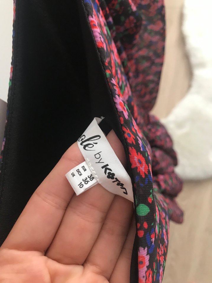 Koton çiçek desenli elbise - Görsel 4