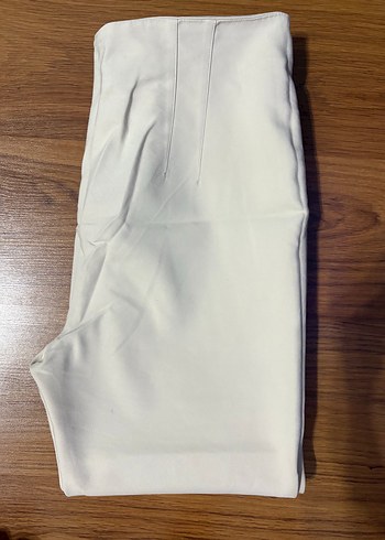 42 Beden ten rengi Renk Kumaş Pantolon