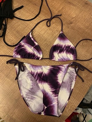 Mor bikini