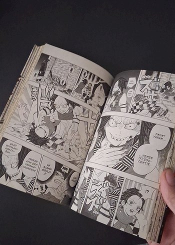 İblis Keser Cilt 1 Demon slayer - Görsel 3