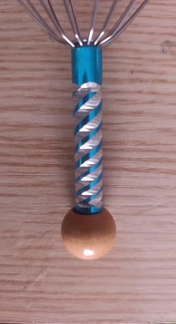 Turkuaz Ahşap Saplı Baş Masaj Aleti - Görsel 2