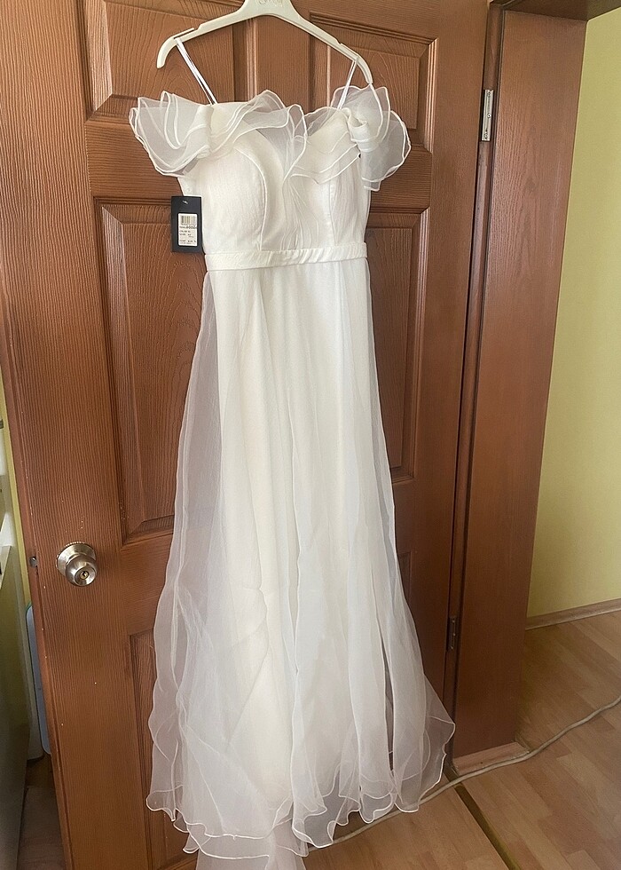 Beyaz uzun abiye - Görsel 5