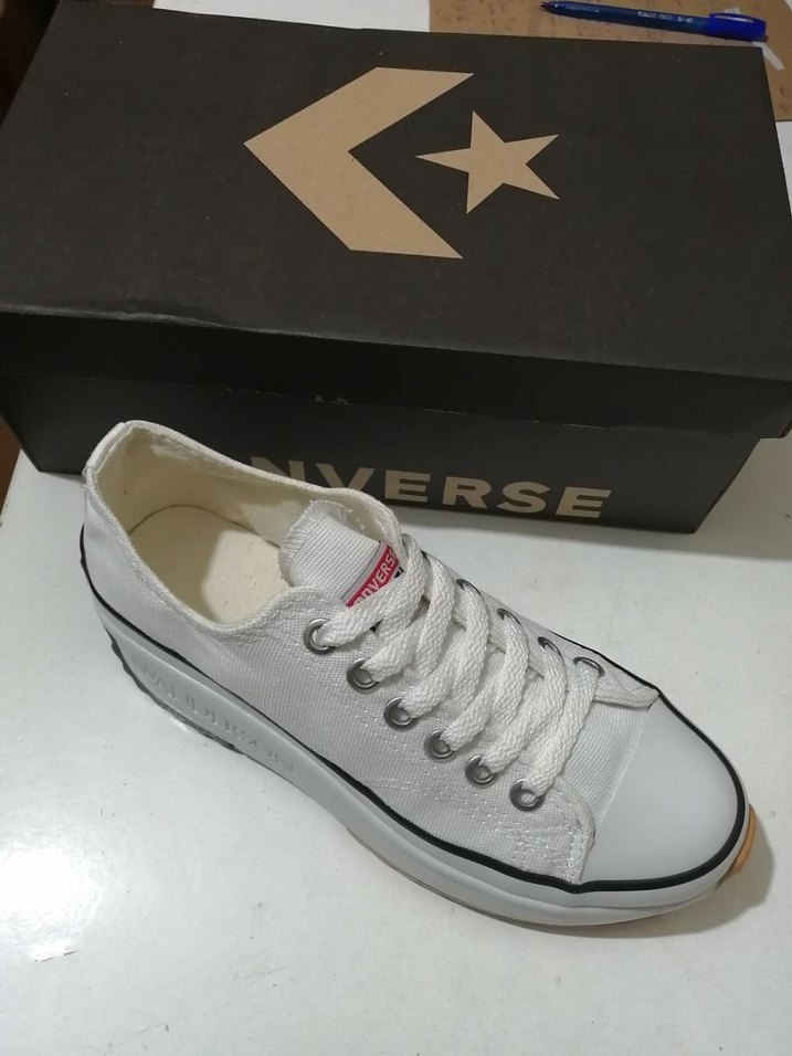 Beyaz Bağcıklı Kadın Dolgu Topuk Spor Ayakkabı - Görsel 2