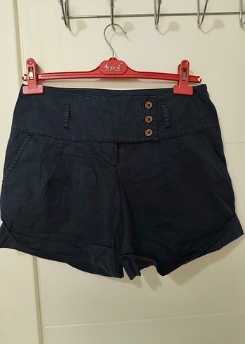 Düğmeli Koyu Mavi Mini Denim Şort