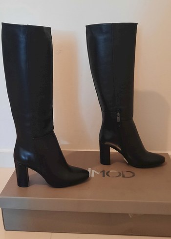 Derimod Kadın Siyah Hakiki Deri Topuklu Çizme - Görsel 3