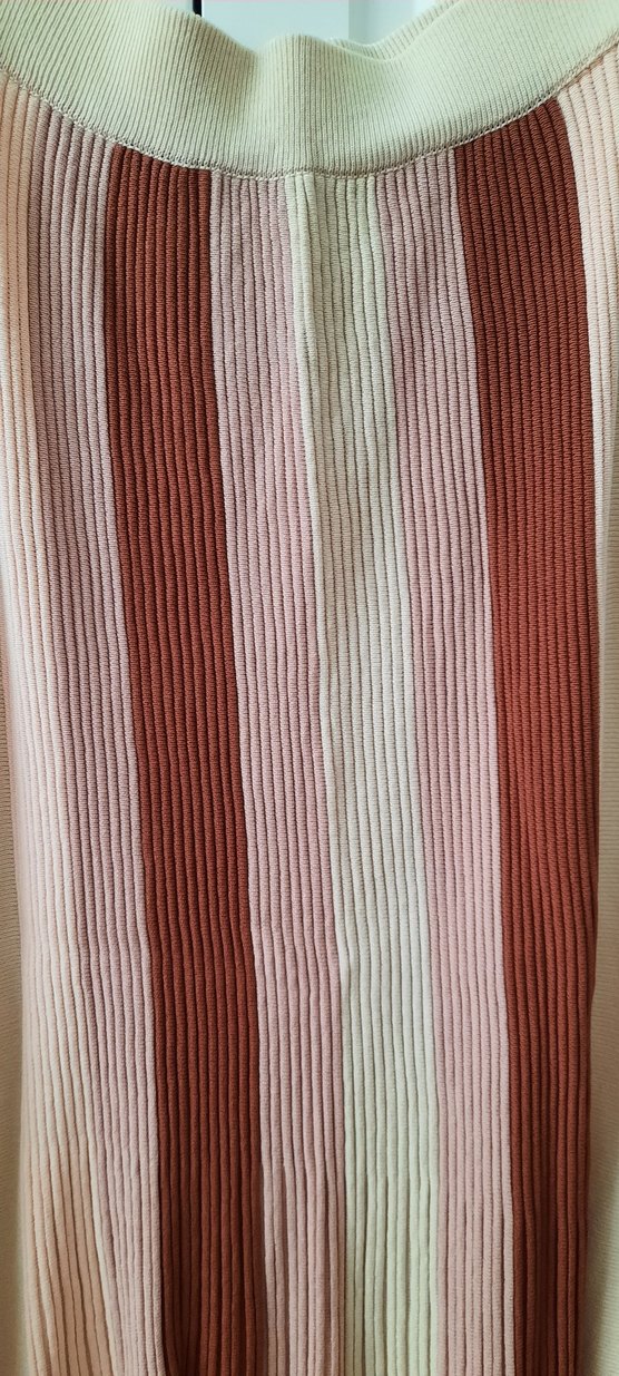 Pastel Renkli Bej Uzun Triko Etek - Görsel 2