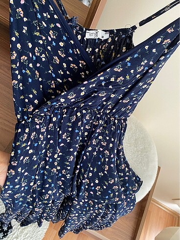 LC Waikiki Midi Elbise