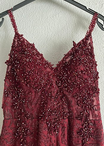 38 Beden Bordo Nakışlı Payetli Uzun Abiye Elbise