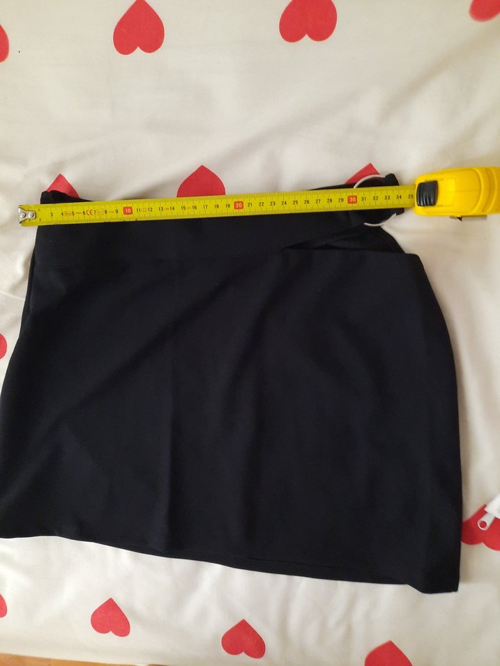 Siyah dekolteki Mini Etek - Görsel 4