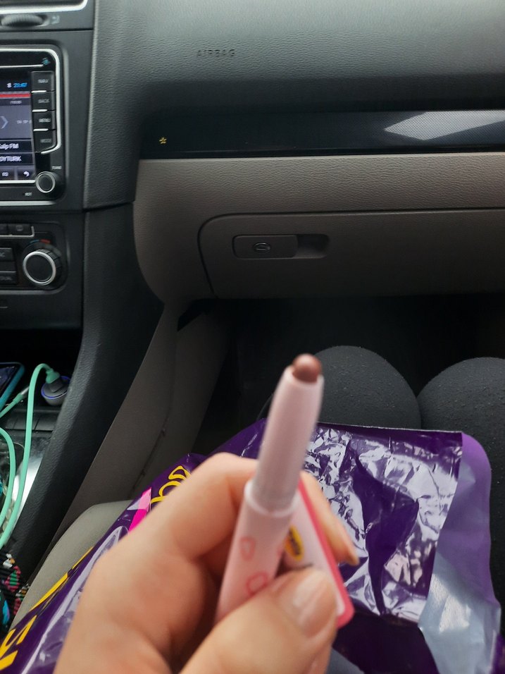 122 Mocha Mood Renkli Bej Ruj - Görsel 5