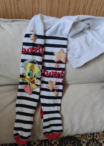 Çizgili ve Baskılı Beyaz Çocuk Külotlu Çorap - Görsel 2