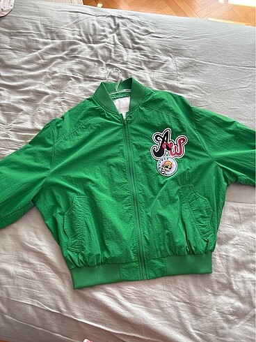 Bershka yeşil bomber ceket