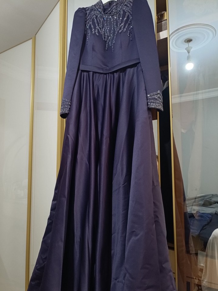 Lacivert Nakışlı Tesettür Abiye Elbise - Görsel 3