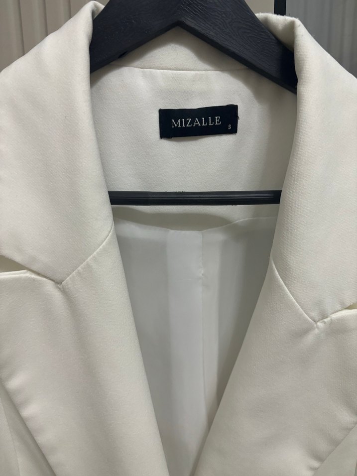 Düğmeli Beyaz Kadın Blazer Ceket - Görsel 2