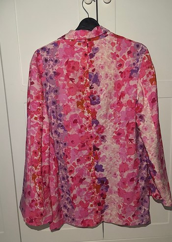 H&M Pembe Tonlarda Desenli Kadın Blazer - Görsel 4