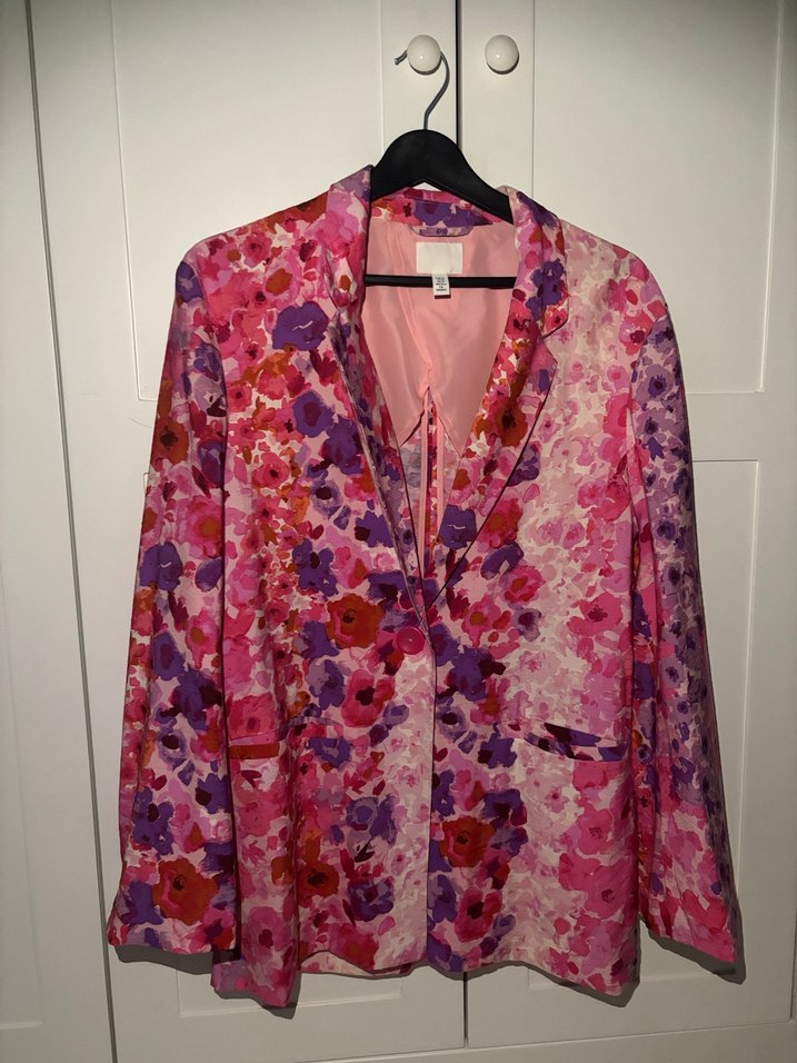 H&M Pembe Tonlarda Desenli Kadın Blazer - Görsel 3