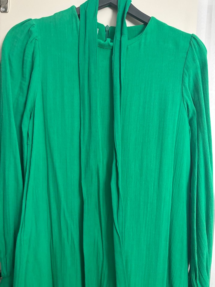 Uzun Kollu Yeşil Keten Uzun Elbise - Görsel 2