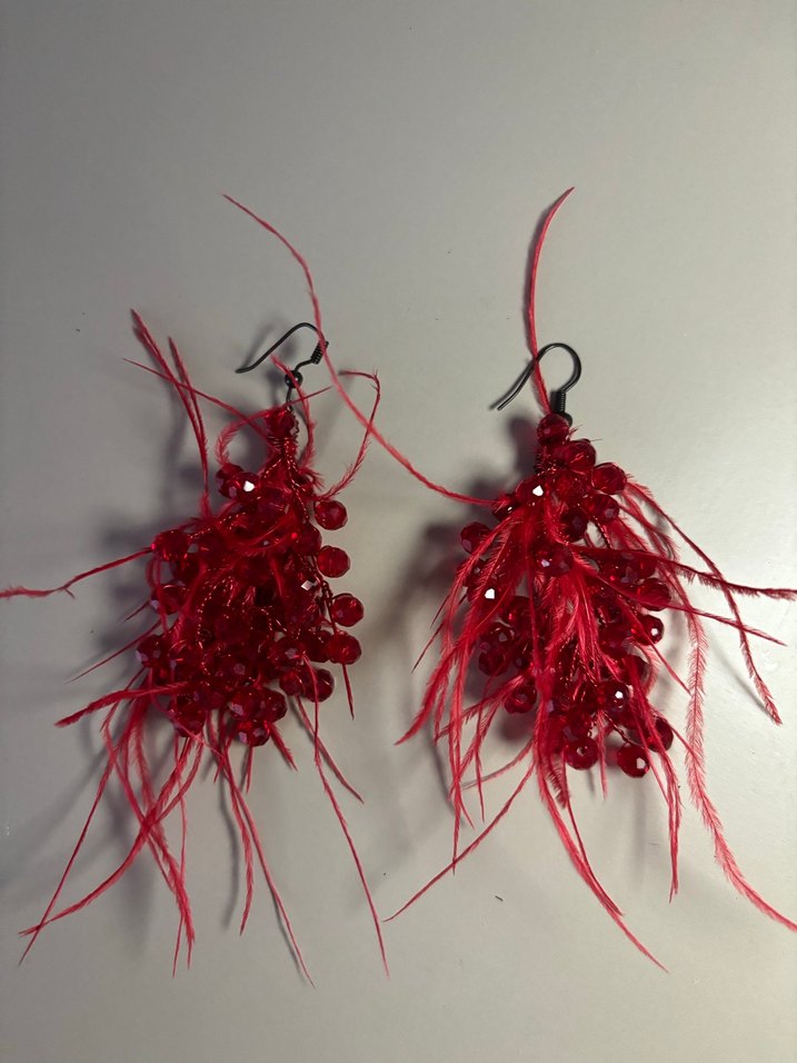 Kırmızı Boncuklu Mini Bohem Küpe - Görsel 3