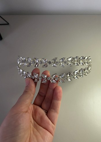 Pullu Beyaz Taç ve Küpe Seti - Görsel 11