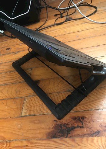 LED Işıklı Siyah Gaming Dizüstü Soğutucu - Görsel 2