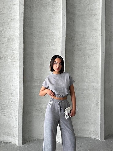 Bluz Pantolon Takım - Görsel 3