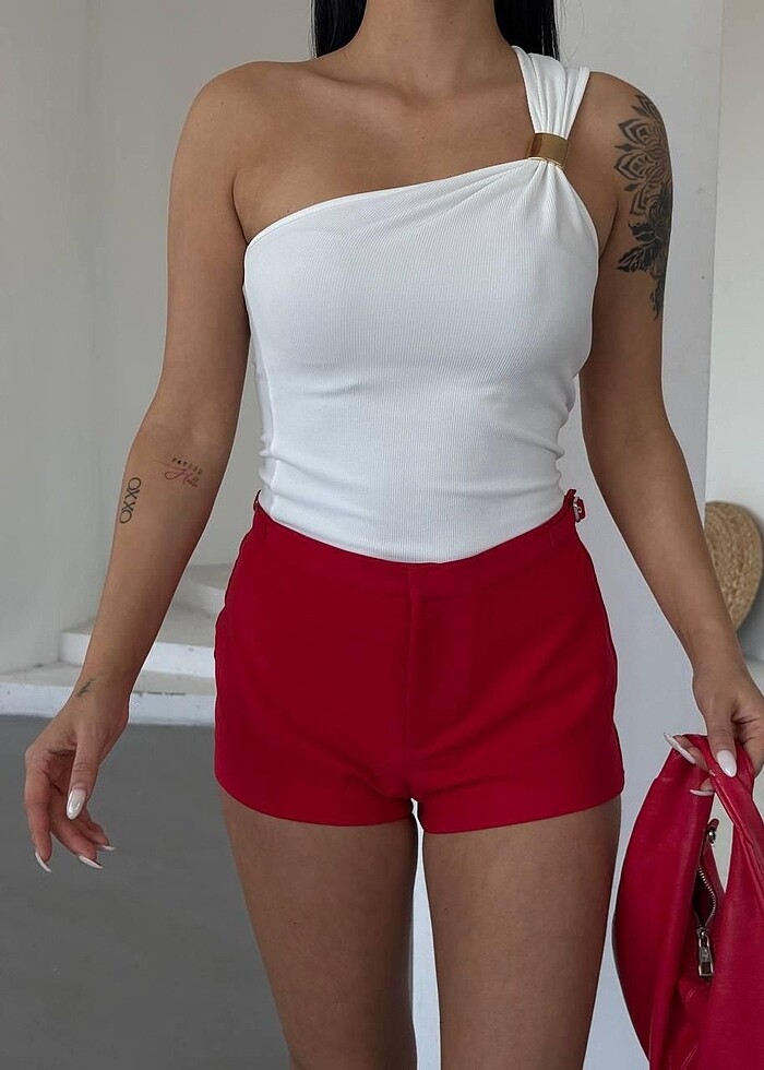 Tek Omuzlu Ottoman Kumaş Gold Metal Detaylı Bluz - Görsel 5