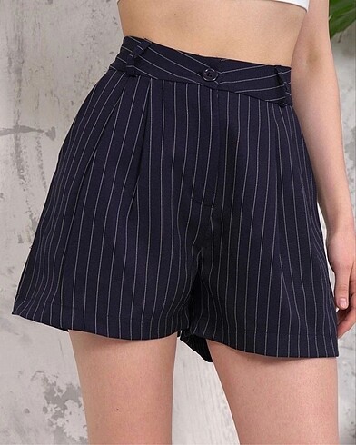 Çizgili Düğmeli Şort - Görsel 5