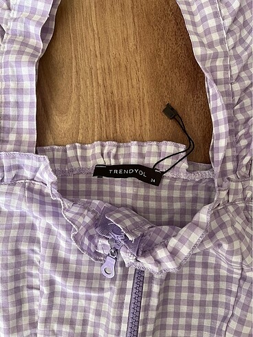 Trendyol & Milla trendyol fermuarlı fırfırlı ekoseli crop