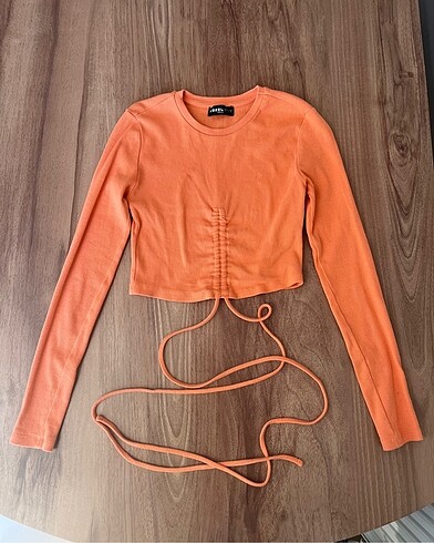 defacto turuncu crop
