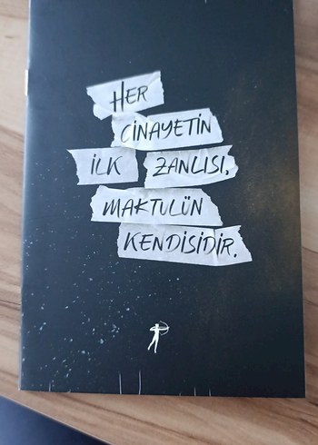  kardan adamın külleri