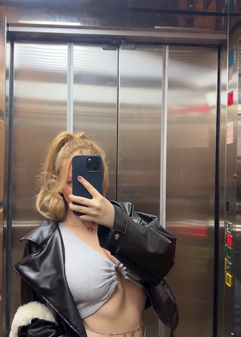 Diğer Gri kisa crop