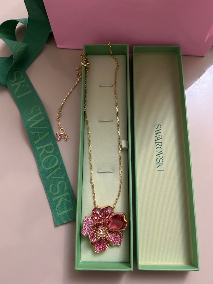 Pembe Swarovski Çiçek Kolye Midi Boy - Görsel 2