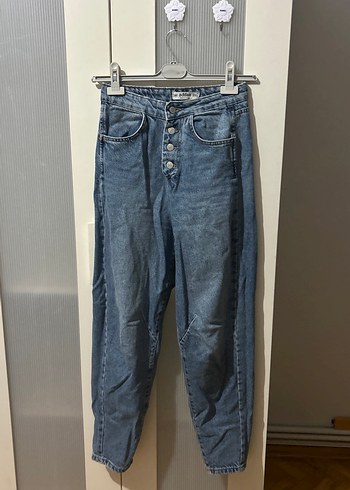 Düğmeli Mavi Kadın Denim Pantolon
