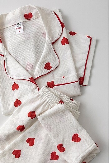 Kırmızı kalp desenli pinterest pijama takımı