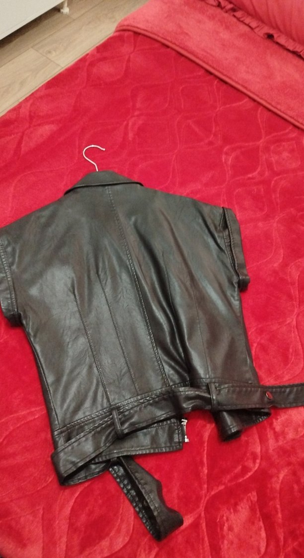 Kemerli Siyah Mini Deri Ceket - Görsel 3