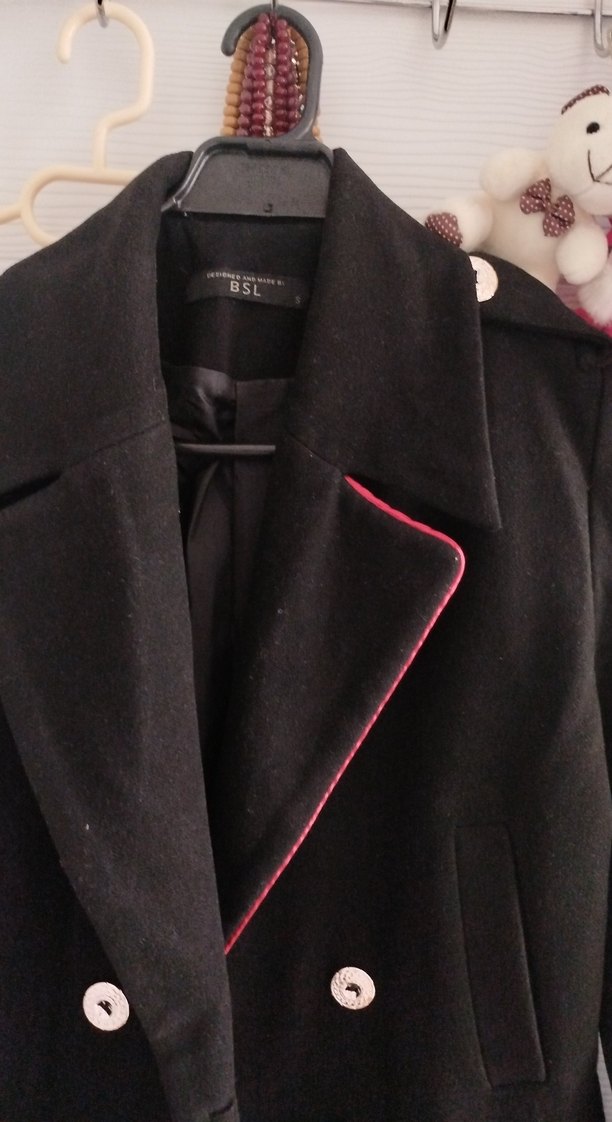 Düğmeli Siyah Uzun Kaban - Görsel 2