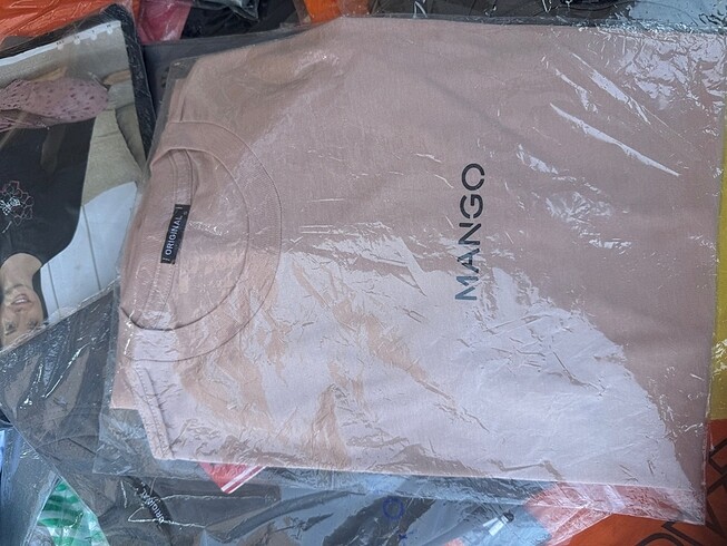 Mango unisex kadın erkek tişört pembe krem