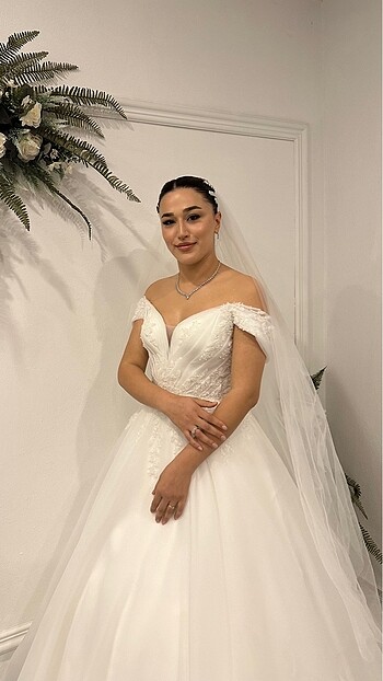 Karolin kumaş gelinliğim