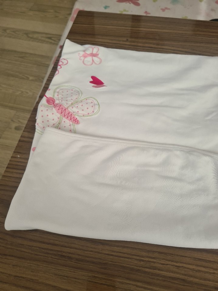 Pembe Nakışlı Çocuk Uyku Tekstili - Görsel 3