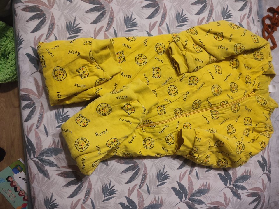 Sarı Baskılı Fermuarlı 3-4 yaş çocuklar için uyku tulumu - Görsel 3