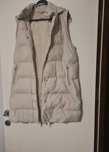 Zara Bej Kapusonlu Sisme Yelek