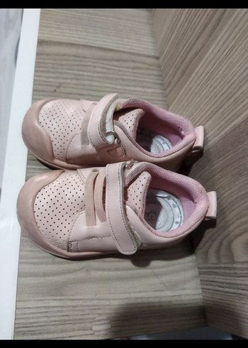 Diğer Kız Çocuk Pembe Cırt Cırtlı Spor Ayakkabı